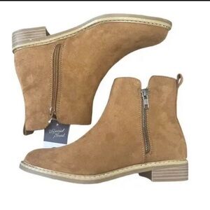 Universal Thread Women's Brown Ankle Booties